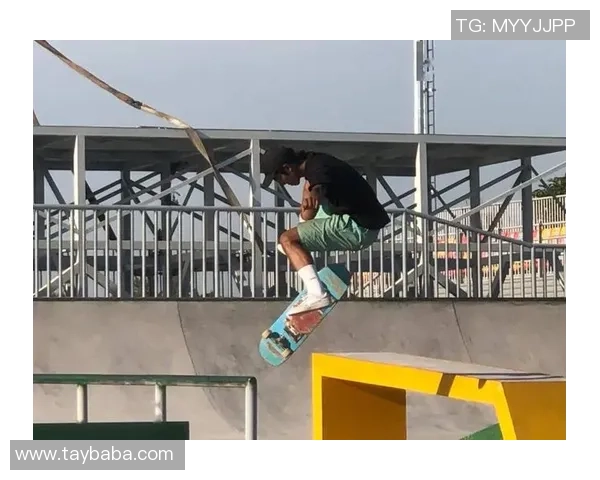 西安攀岩队在滑板精英赛中以83分稳居积分榜首位